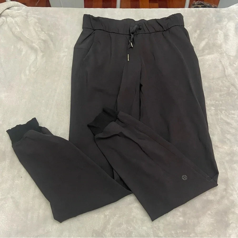 lululemon athletica shrink has change